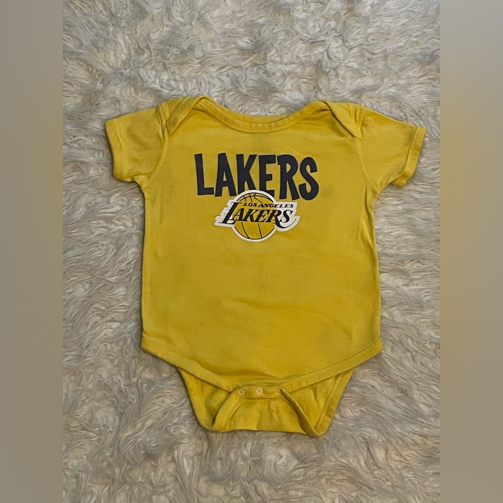 Baby NBA Los Angeles Lakers Yellow Bodysuit Onesie